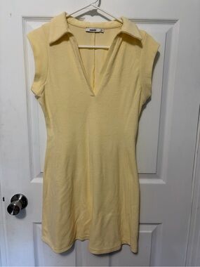 Needii Yellow Polo-Style Sleeveless Dress small